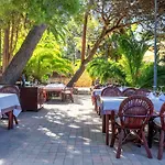Ξενοδοχείο Podstine 4*