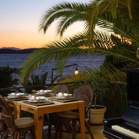 Hotel Podstine Hvar Town