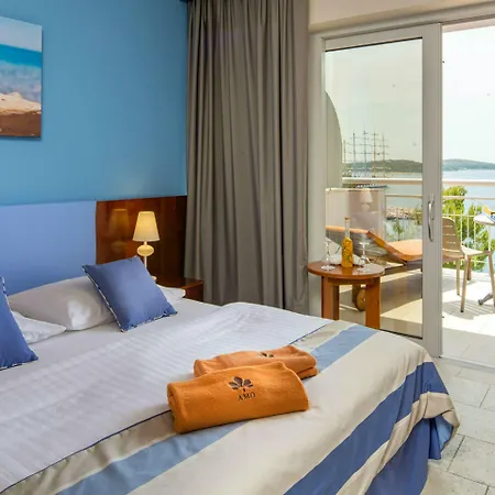 Hotel Podstine 4*