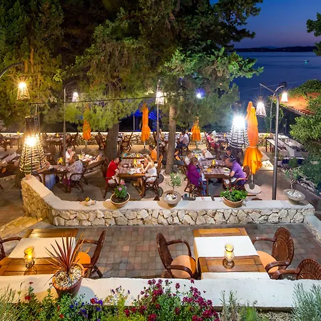 Hotel Podstine 4*