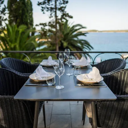 Podstine 4* Hvar Town