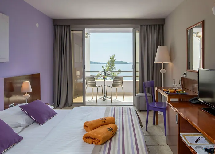 Podstine 4* Hvar Town