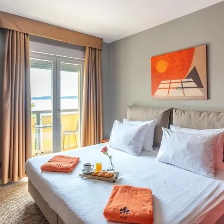 Podstine 4* Hvar Town