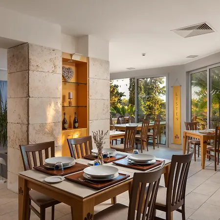 Hotel Podstine 4*