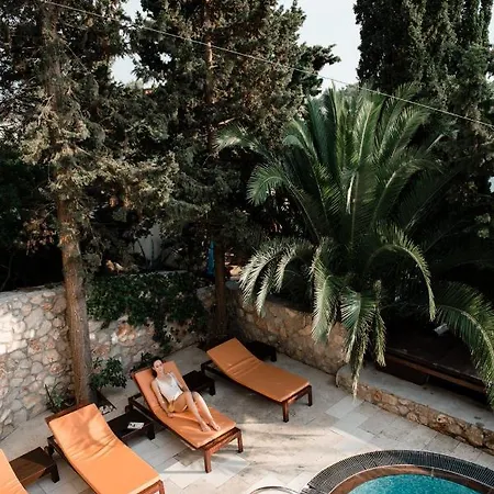 Hotel Podstine 4*