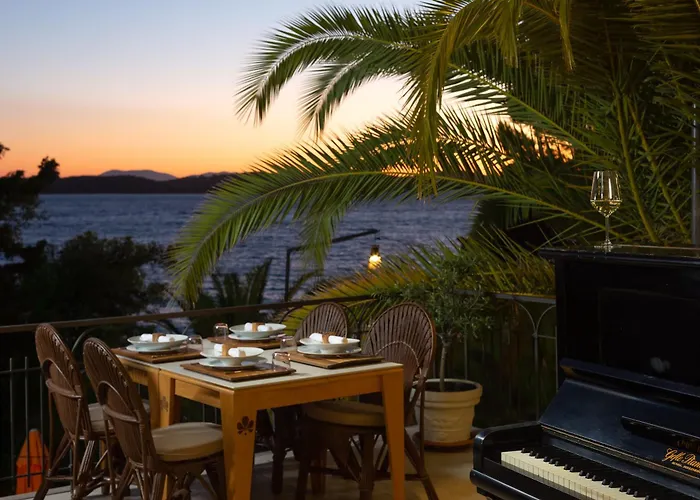 فندق Podstine هفار