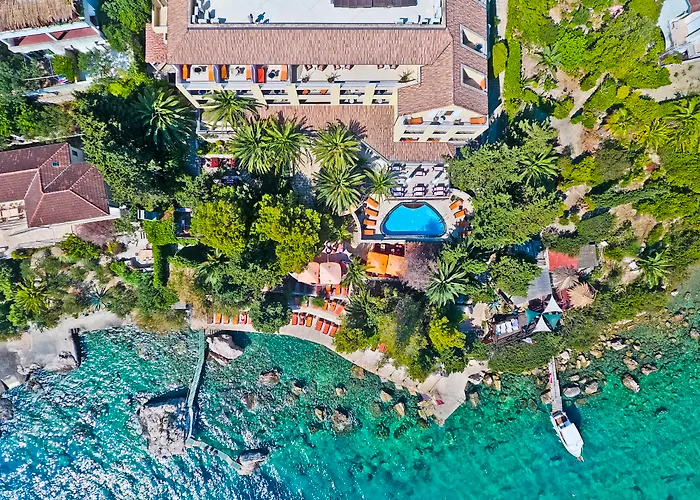 Podstine فندق 4*