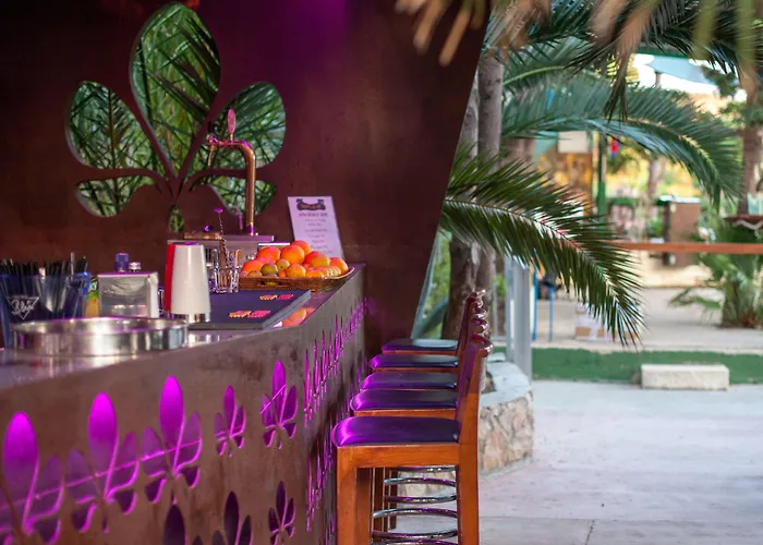 فندق Podstine 4*